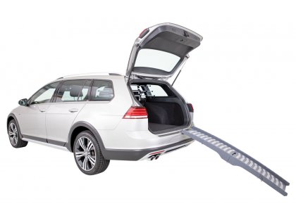 Фото 7 -  пандусы Trixie 3-STEP TELESCOPE RAMP пандус 3-х ступенчатый в авто для собак до 90 кг (39479)