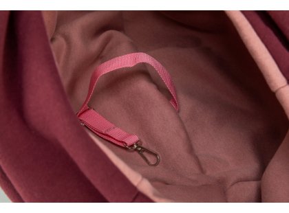 Фото 3 -  переноски, сумки, рюкзаки Trixie FRONT CARRIER SOFT рюкзак слинг для собак и котов (28942), бордовый