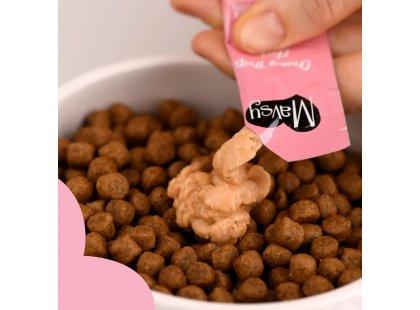 Фото 6 -  лакомства Mavsy Creamy Treats лакомство в виде крема для кошек КУРИЦА И ЛОСОСЬ
