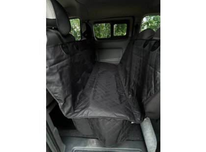 Фото 2 -  аксессуары в авто Senful Водонепроницаемый универсальный чехол для собак в машину