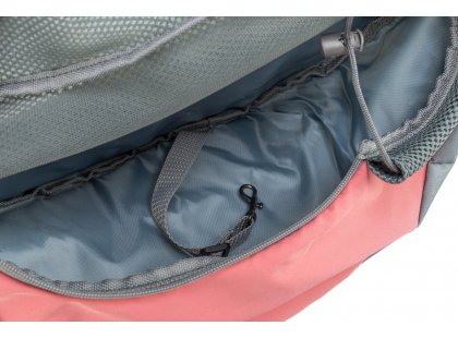 Фото 3 -  переноски, сумки, рюкзаки Trixie Sling переноска-слинг для кошек и собак (28931), розовый