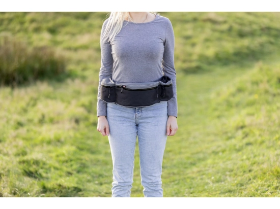 Фото - сумки для лакомств Trixie BAGGY BELT - сумка на пояс для лакомств и для дрессировки собак (3237)