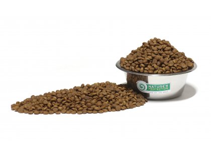 Фото 7 -  сухой корм Natures Protection GRAIN FREE WHITE FISH JUNIOR SMALL & MINI корм для щенков малых пород с белой шерстью БЕЛАЯ РЫБА