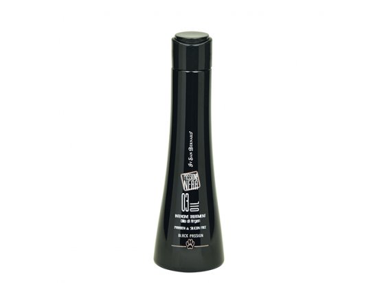 Фото - Iv San Bernard (Ив Сэн Бернар) Oil–Intensive Treatment - Масло для шерсти «Черная страсть» выставочная косметика Iv San Bernard (Ив Сэн Бернар) Oil–Intensive Treatment - Масло для шерсти «Черная страсть»