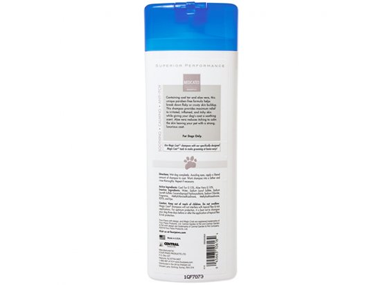 Фото 2 -  лечебная косметика Four Paws Magic Coat Medicated Shampoo - Шампунь медикаментозный для собак, 473 мл