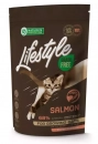 Фото - сухий корм Natures Protection Lifestyle GRAIN FREE SALMON KITTEN беззерновий корм для кошенят ЛОСОСЬ