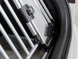 Фото 6 - аксесуари в авто Trixie Universal Rear Car Grid Універсальні задні автомобільні грати (13201)