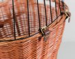 Фото 6 - велоаксессуары Trixie Bicycle Basket - Корзина с сеткой для крепления на руле велосипеда (2806)