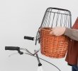 Фото 9 - велоаксессуары Trixie Bicycle Basket - Корзина с сеткой для крепления на руле велосипеда (2806)