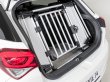 Фото 14 - аксесуари в авто Trixie Universal Rear Car Grid Універсальні задні автомобільні грати (13201)