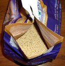 Фото 3 - наполнители Cats Best SMART PELLETS древесный КОМКУЮЩИЙСЯ наполнитель для кошек (крупная гранула)
