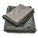 Фото 8 - лежаки, матраси, килимки та будиночки Harley & Cho FUR BLANKET хутряний плед для собак та кішок
