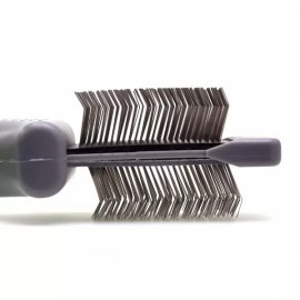 Moser Двухсторонняя щетка пуходерка