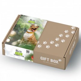 Brit Care Dog Gift box подарунковий новорічний бокс з вологим кормом та ласощами для собак